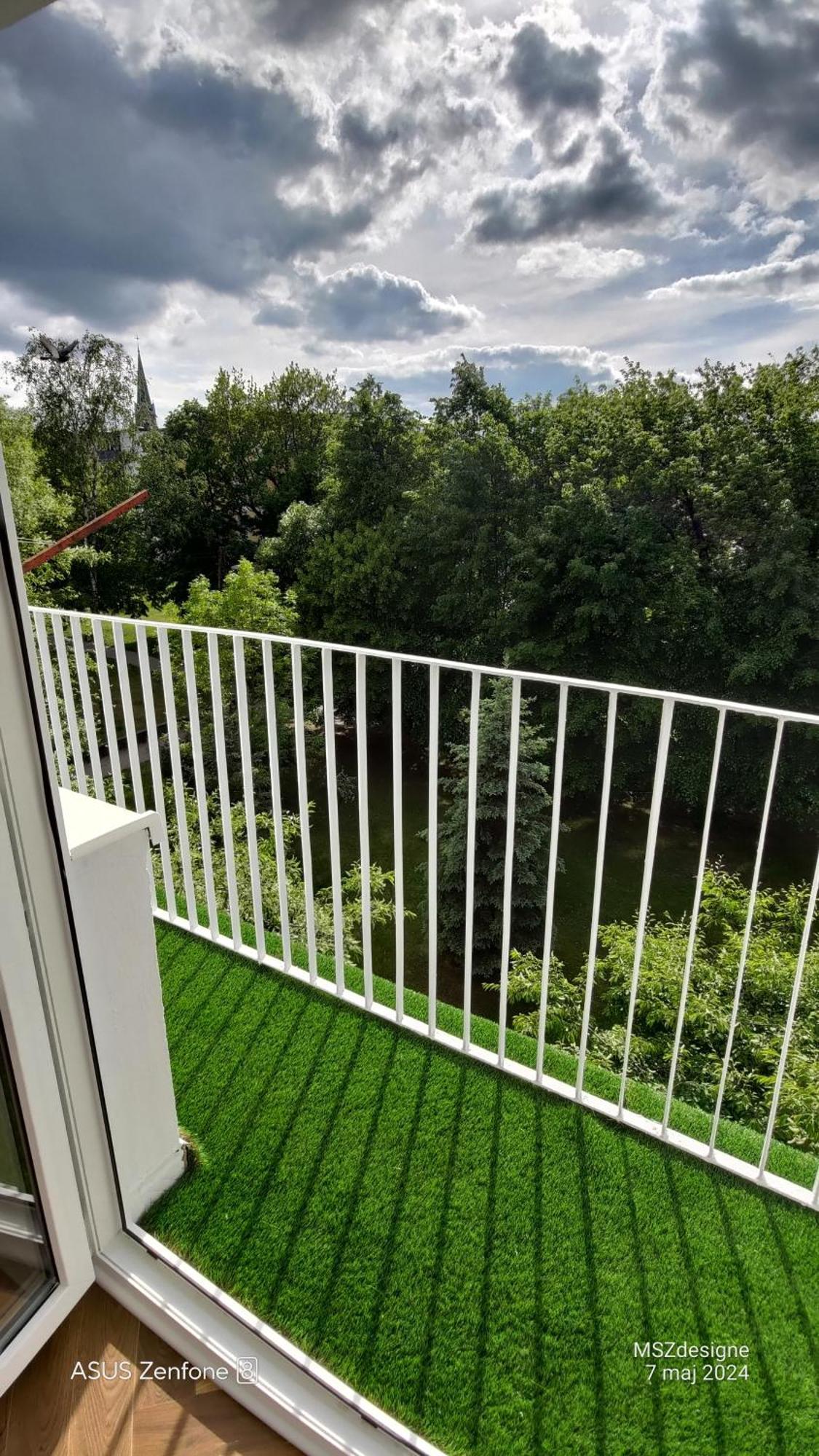Ak Netflix Apartment
